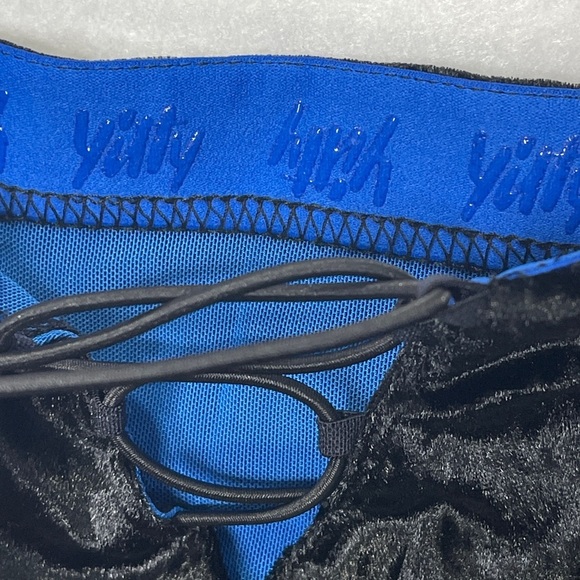 Yitty Black Velour Plusshy Shaping High Waist Legging NWT Size 3X - Picture 6 of 9